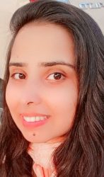 Maryam Saleem, Senior Medical Technologist at Shaukat Khanum Memorial Cancer Hospital